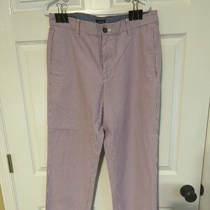 Men’s Izod seersucker purple and white pants. Size 32x32. Brand new with tags.